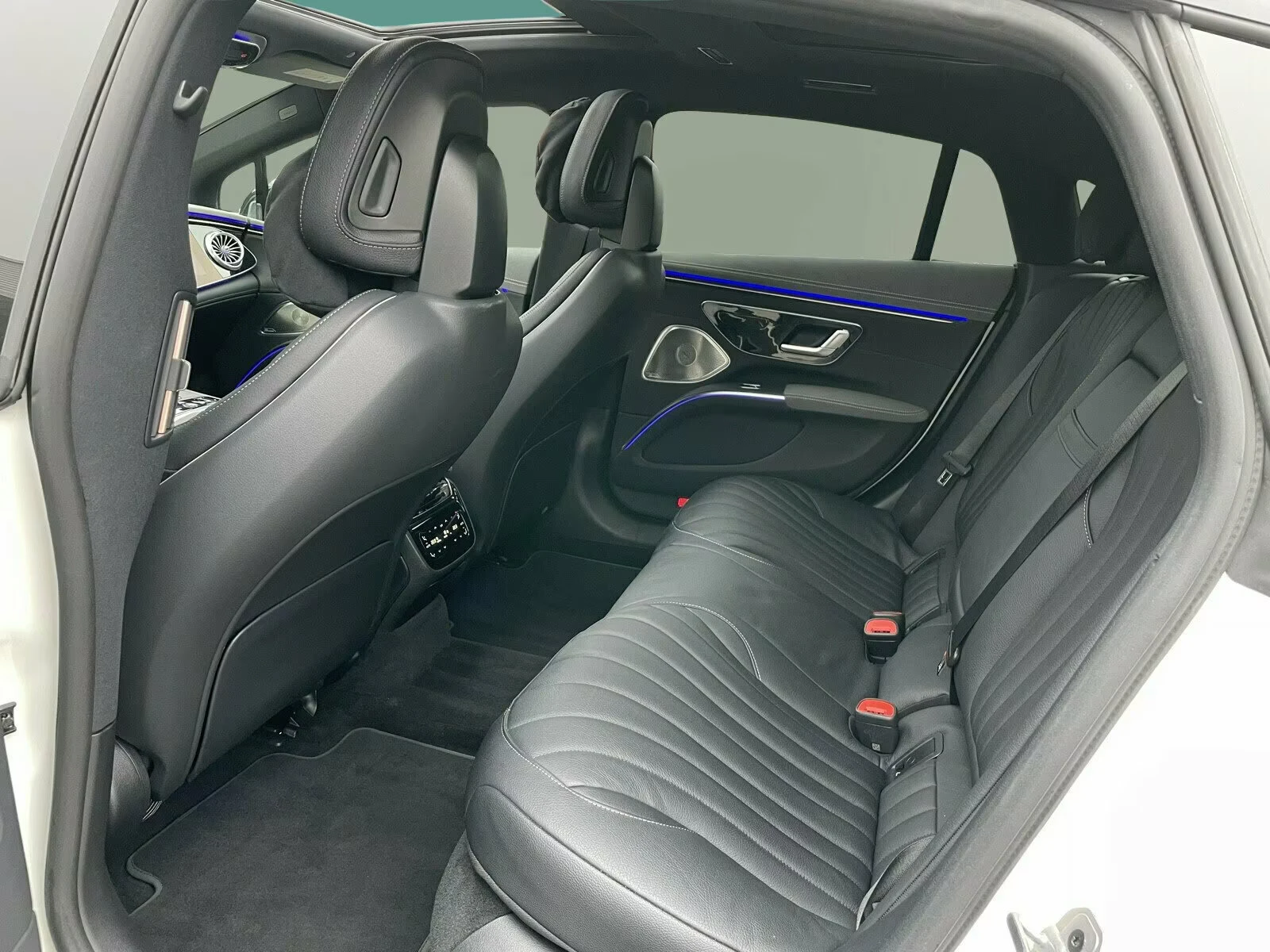 2021 Mercedes-Benz EQS 450+ 333HP AMG 360 PANO BURM DISTR AIRM 165z — 14