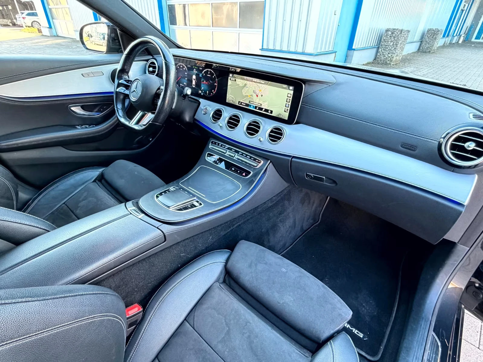 2022 Mercedes-Benz E 220 d AMG 200HP DISTR CAM LED NAVI DIGI AMBI 940g — 11