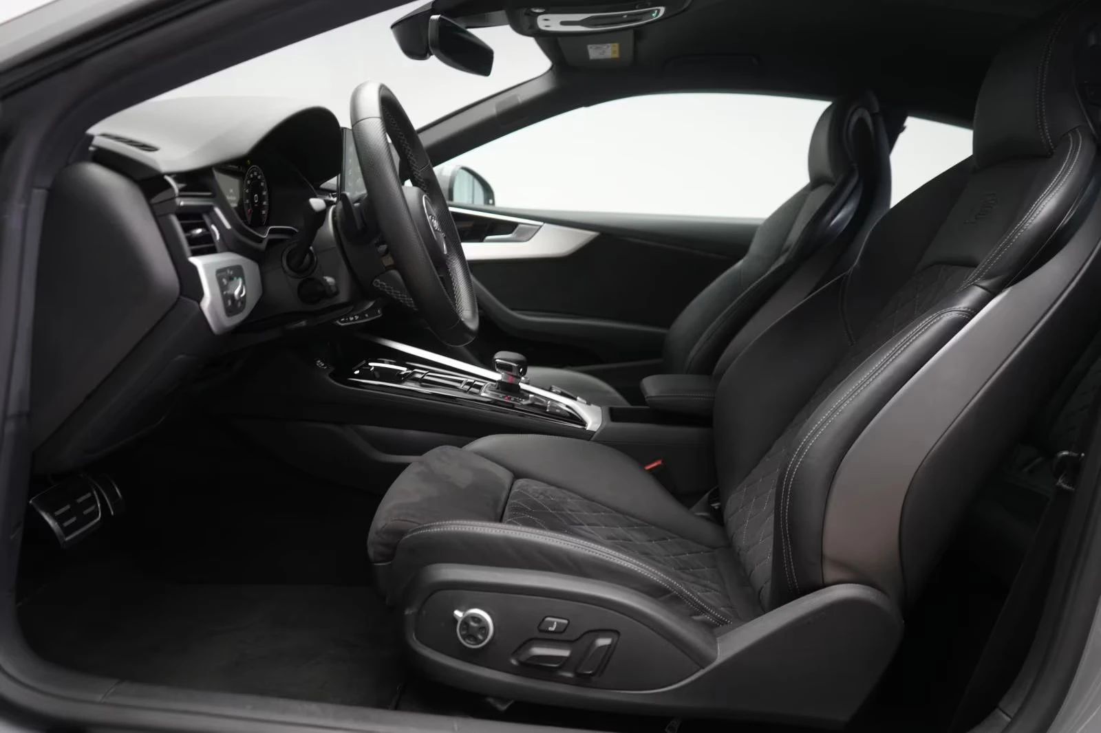 2022 Audi A5 45TFSI 265HP COUPE QUATTRO S-LINE MASSAGE 943g — 6