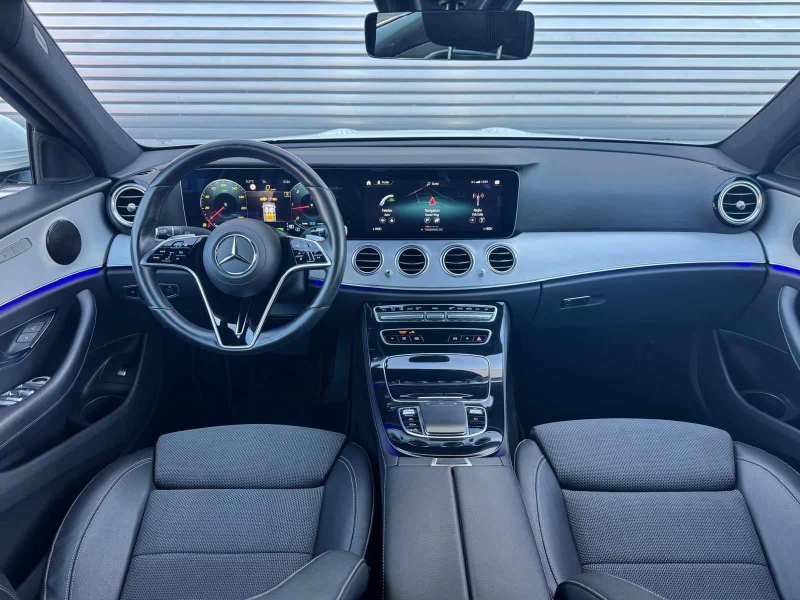 2022 Mercedes-Benz E 220 d AVANTGARDE 200HP CAM LED AHK NAVI CPLAY 948g — 8