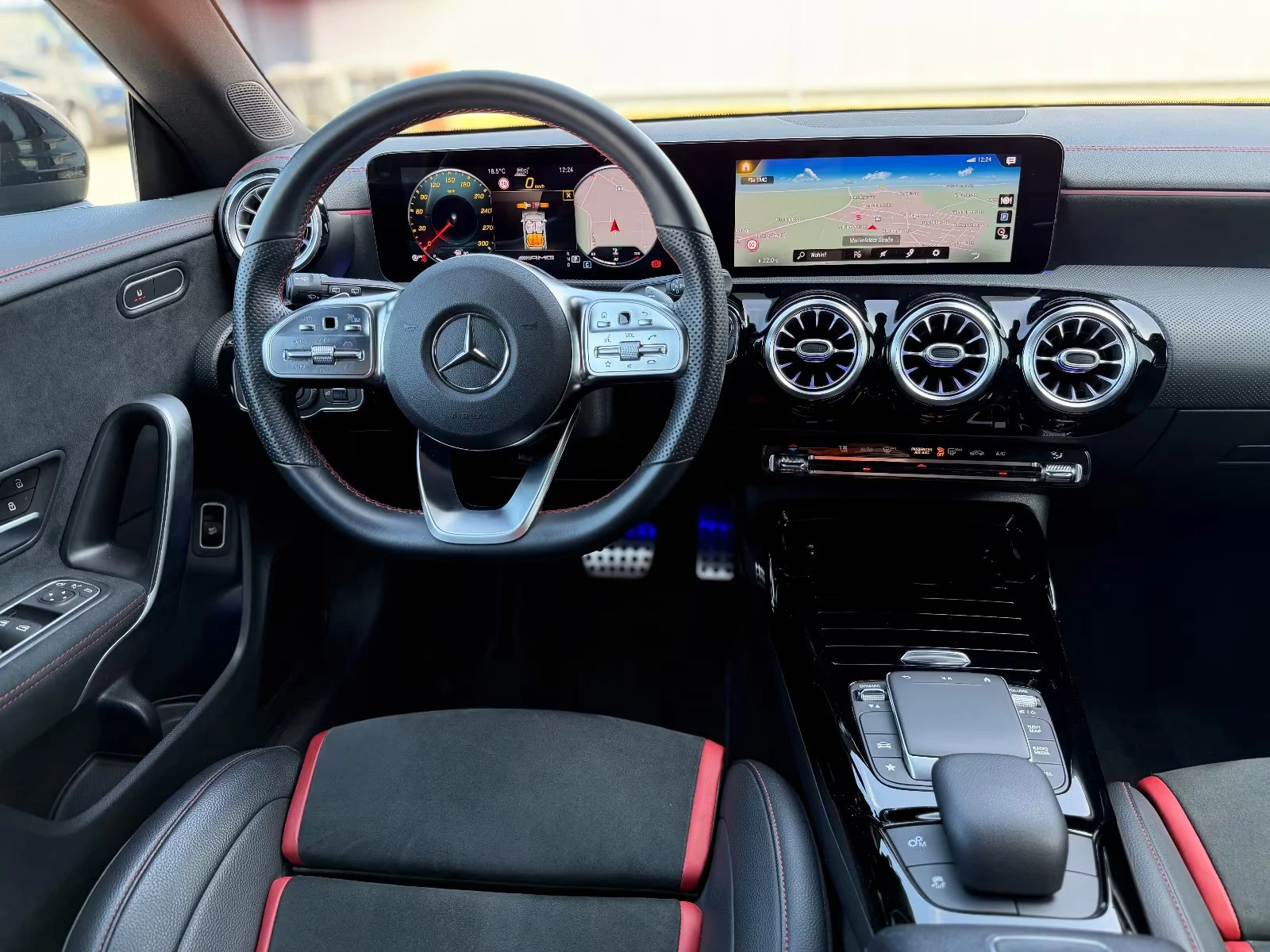 2020 Mercedes-Benz CLA 45 AMG 4MATIC 387HP NIGHT SHOOTING-BRAKE DISTR LED 953g — 11