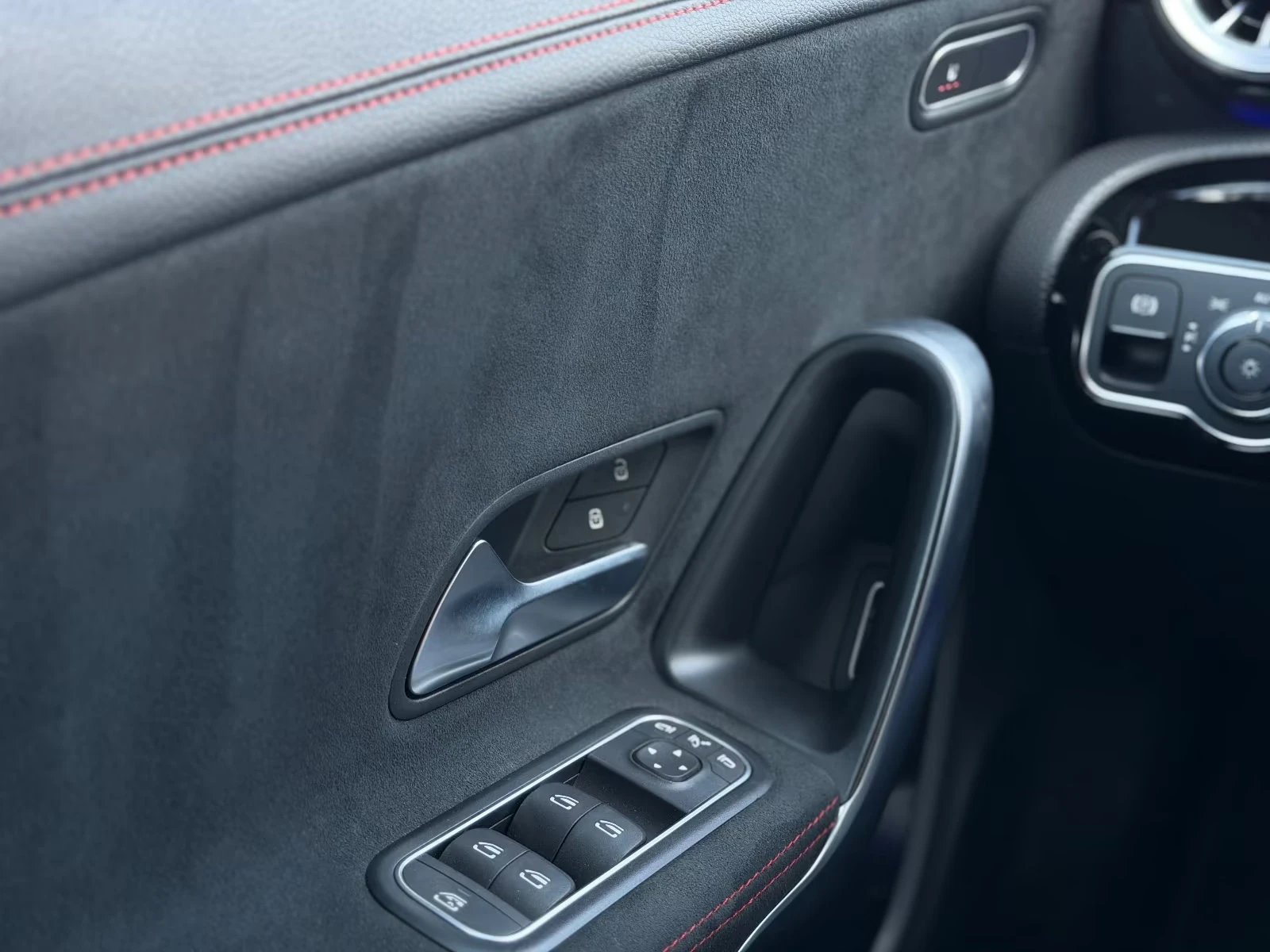 2020 Mercedes-Benz CLA 45 AMG 4MATIC 387HP NIGHT SHOOTING-BRAKE DISTR LED 953g — 15