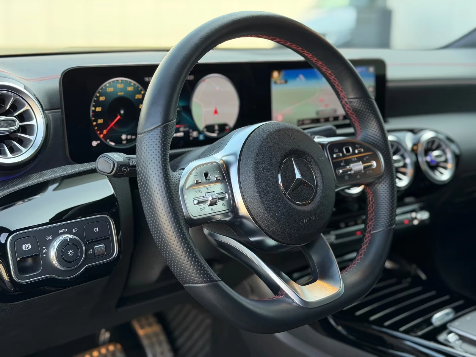 2020 Mercedes-Benz CLA 45 AMG 4MATIC 387HP NIGHT SHOOTING-BRAKE DISTR LED 953g — 10