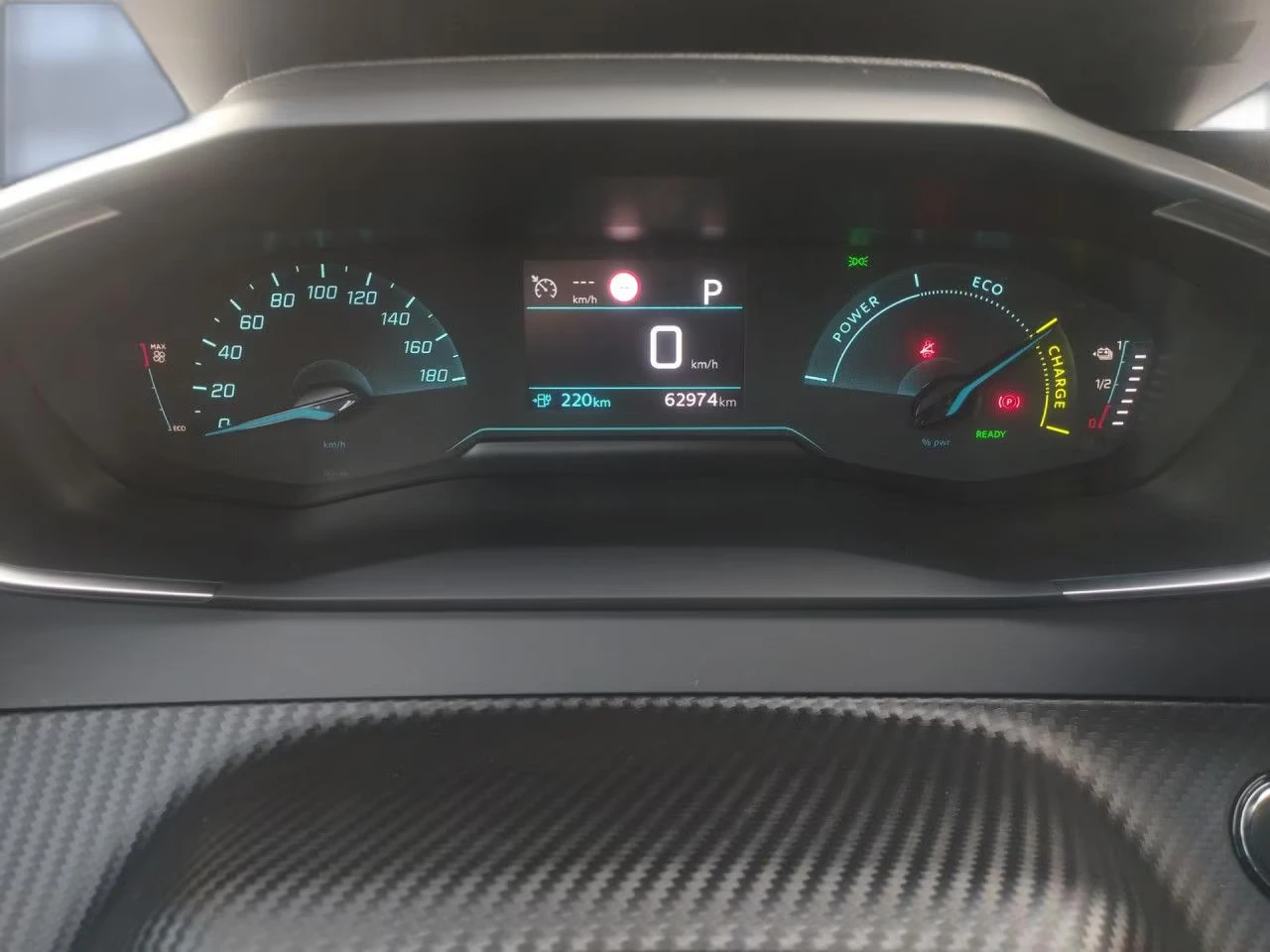 2022 Peugeot 2008 e-ALLURE 136HP LED NAVI CAM 164h — 14