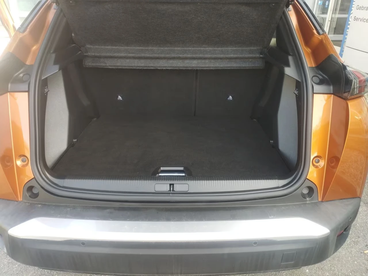 2022 Peugeot 2008 e-ALLURE 136HP LED NAVI CAM 164h — 7