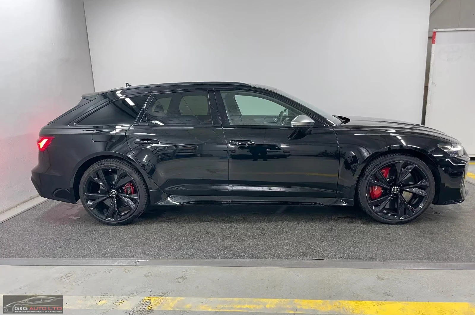 2024 Audi RS6 4.0TFSI 600HP AVANT CERAMIC PANO B&O 360 966g — 7