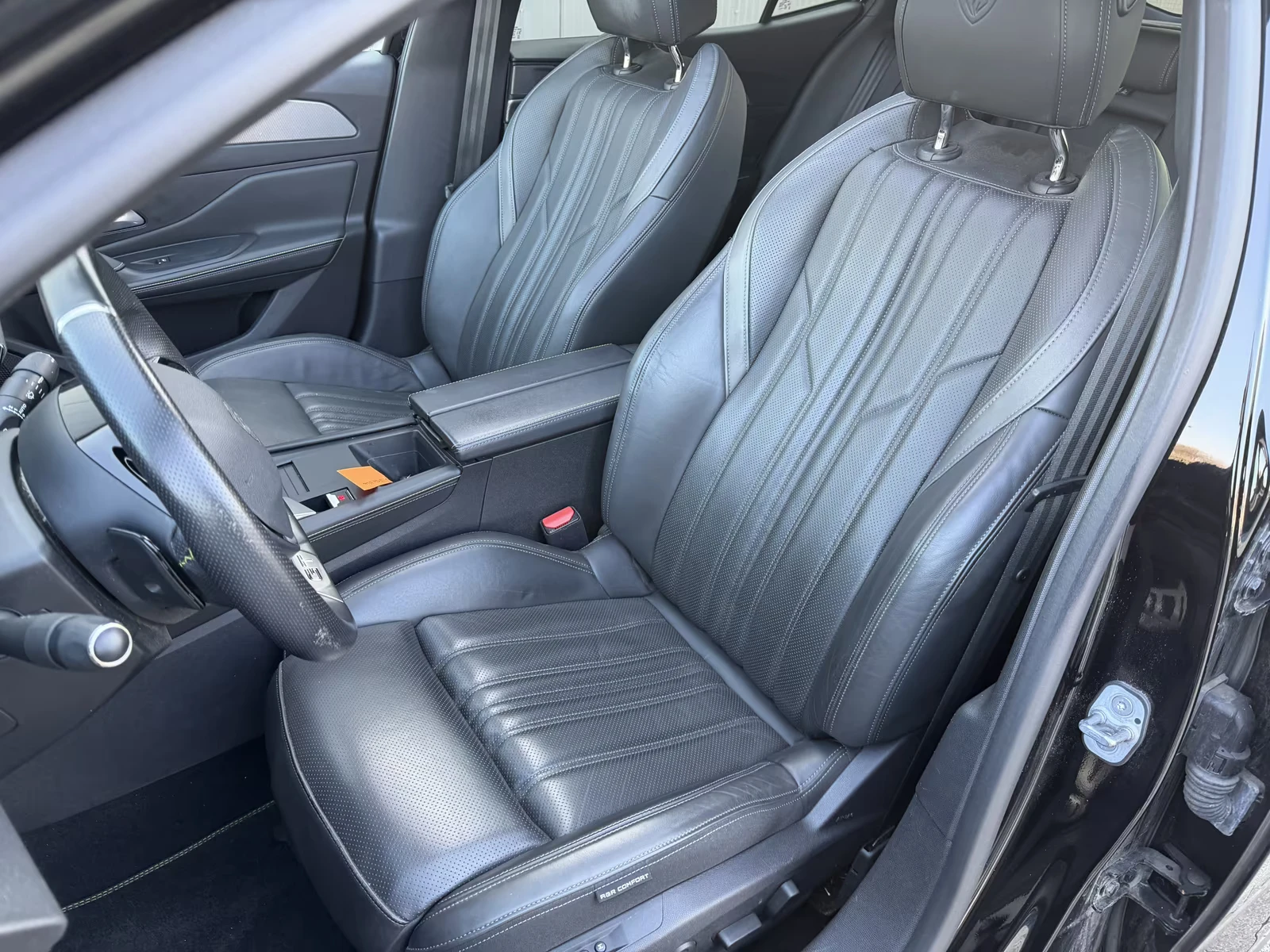 2023 Peugeot 408 1.6 PHEV 224HP GT FOCAL LEATHER 360 172h — 8