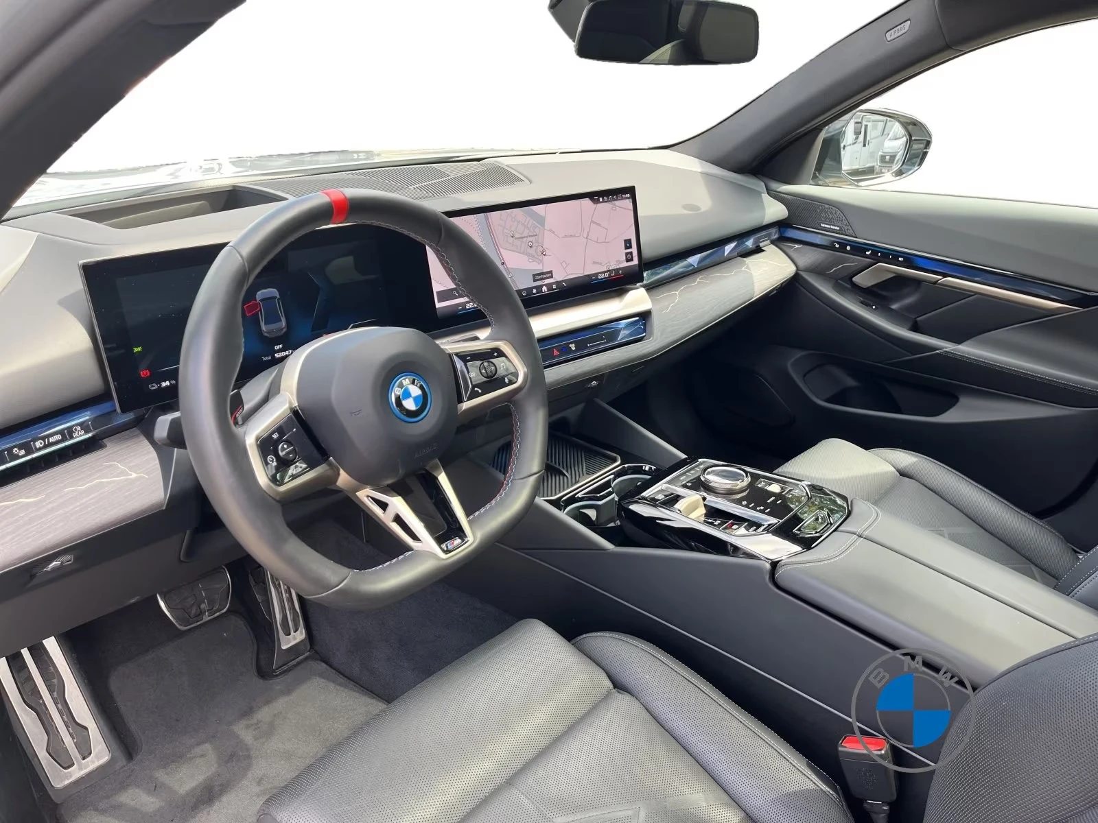 2024 BMW i5 xDRIVE 60 601HP MSPORTPRO PANO ACC B&W HUD 217zpr — 10