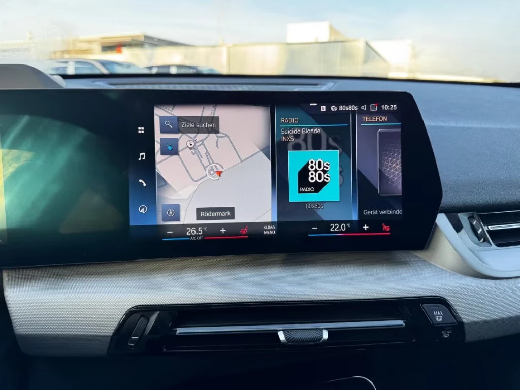 2023 BMW iX1 30 313HP HUD PANO 360 DIGITAL ACC 225z — 11