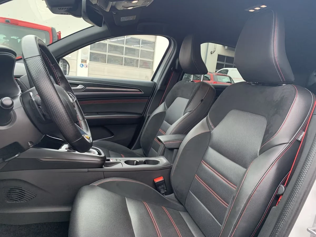 2022 Renault Arkana RS-LINE 158HP NAVI CAM CPLAY KLESS 104q — 6