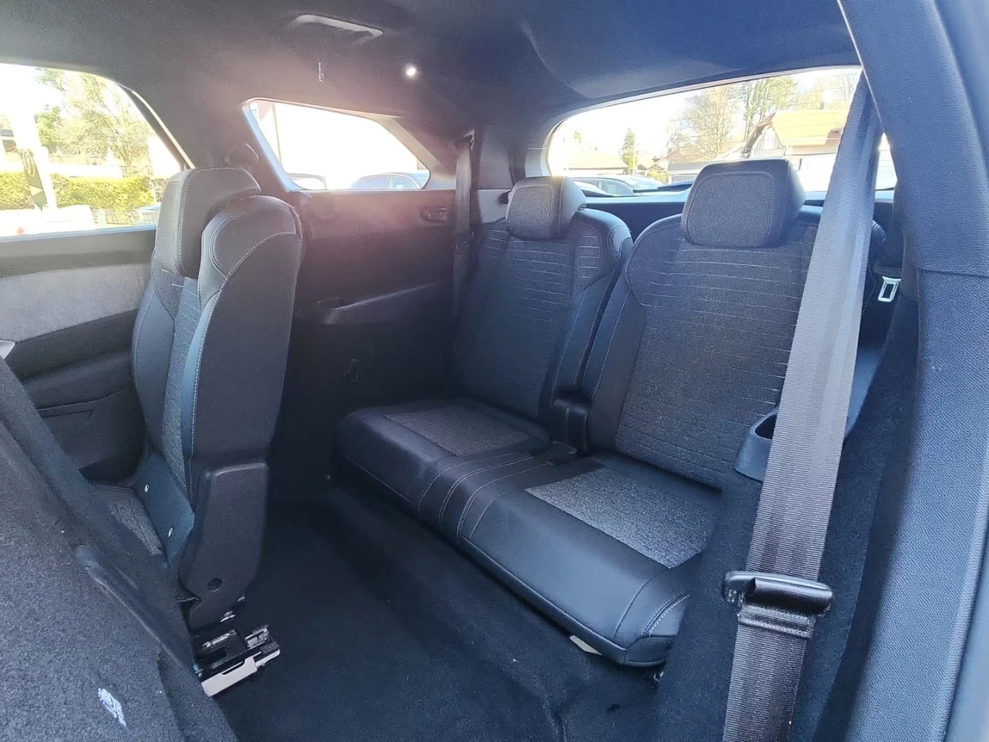 2025 Peugeot 5008 ALLURE 145HP 7S CAM NAVI DIGI CPLAY KLESS 107q — 15