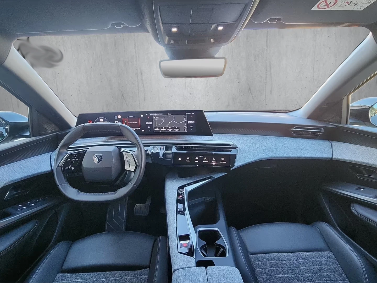 2025 Peugeot 5008 ALLURE 145HP 7S CAM NAVI DIGI CPLAY KLESS 107q — 6