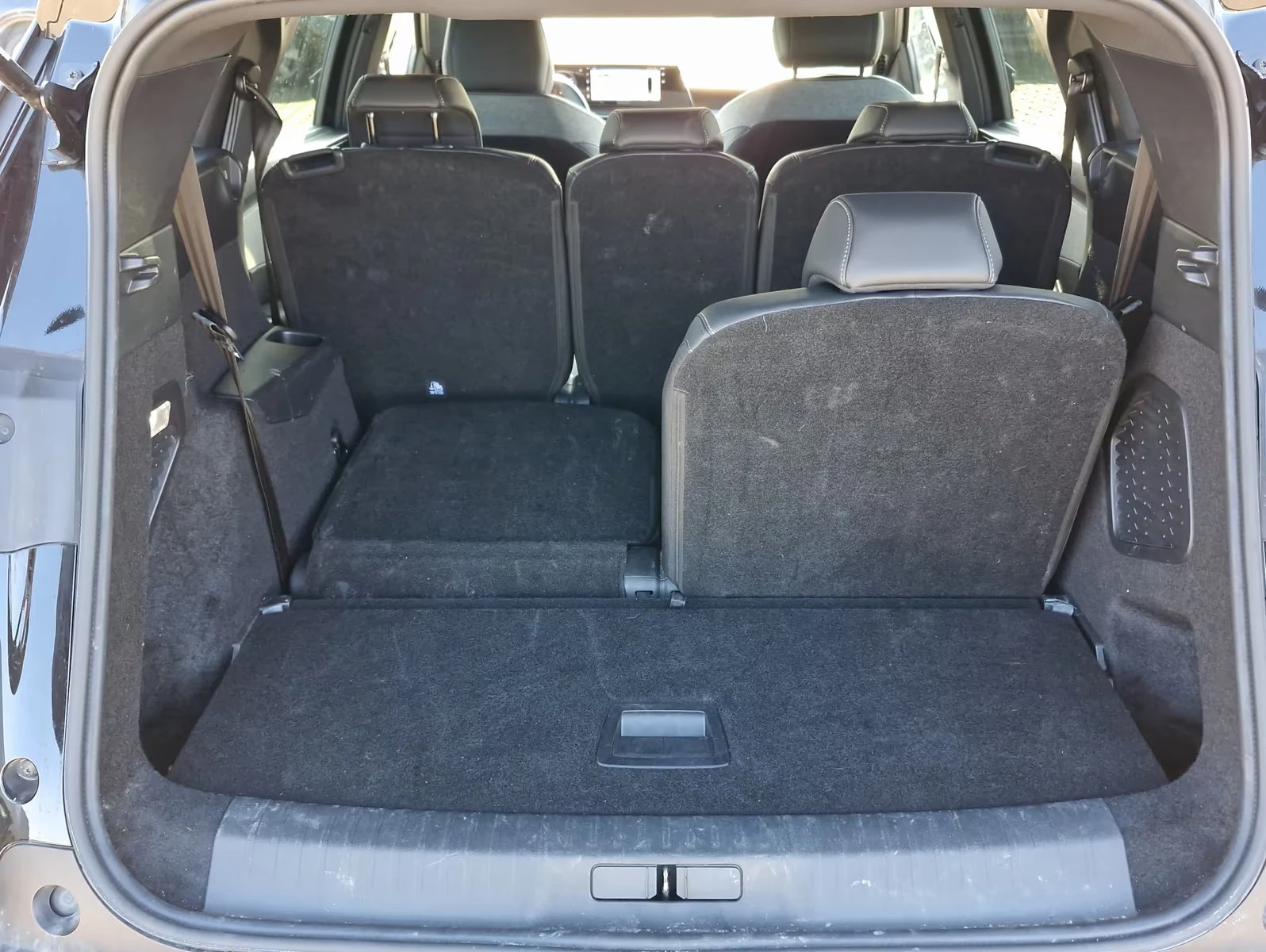 2025 Peugeot 5008 ALLURE 170HP 7S 360 LED NAVI DIGI KLESS 108qpr — 14
