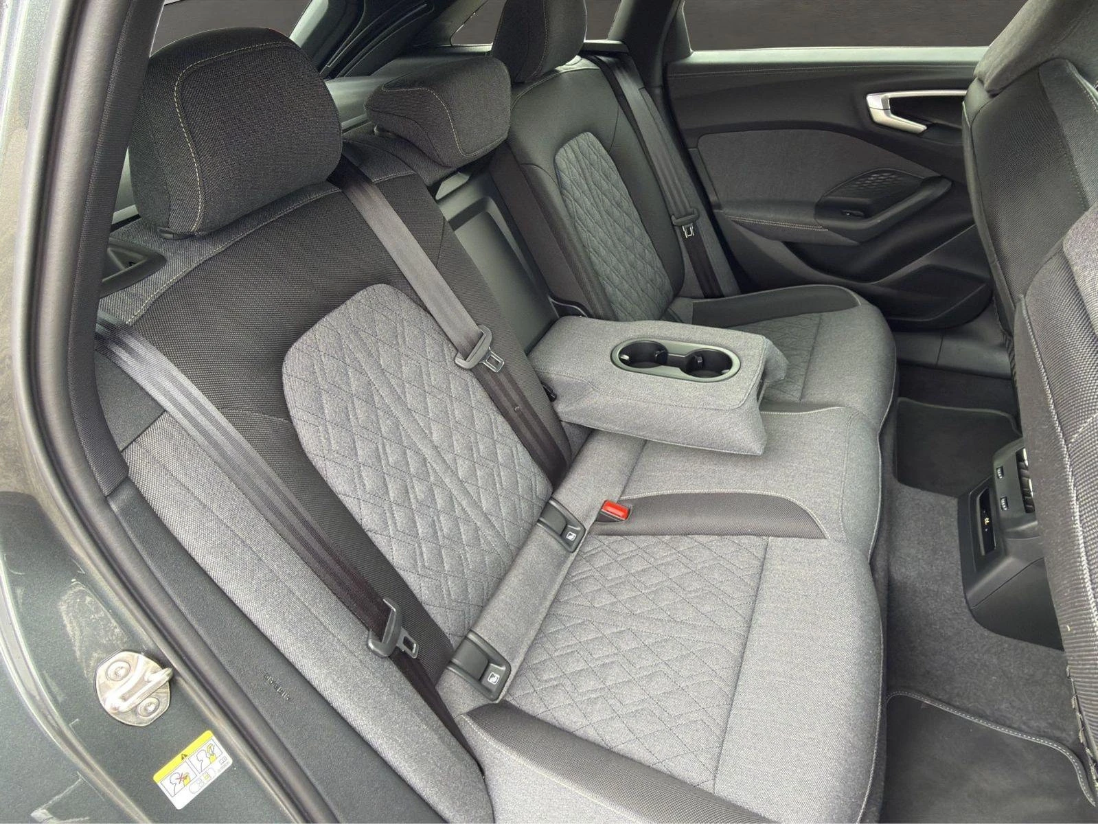 2025 Audi A5 2.0TDI 204HP S-LINE MATRIX 360 NAVI ACC 109q — 12