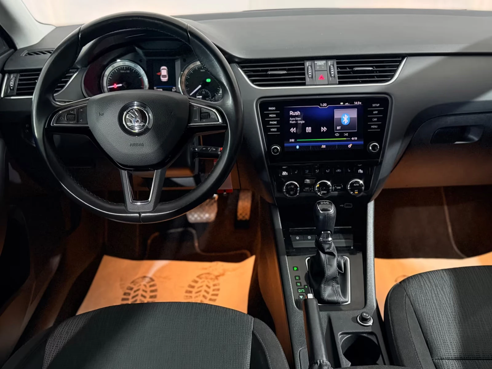 2019 Skoda Octavia STYLE 116HP LED NAVI CPLAY ACC AMBI 123q — 6