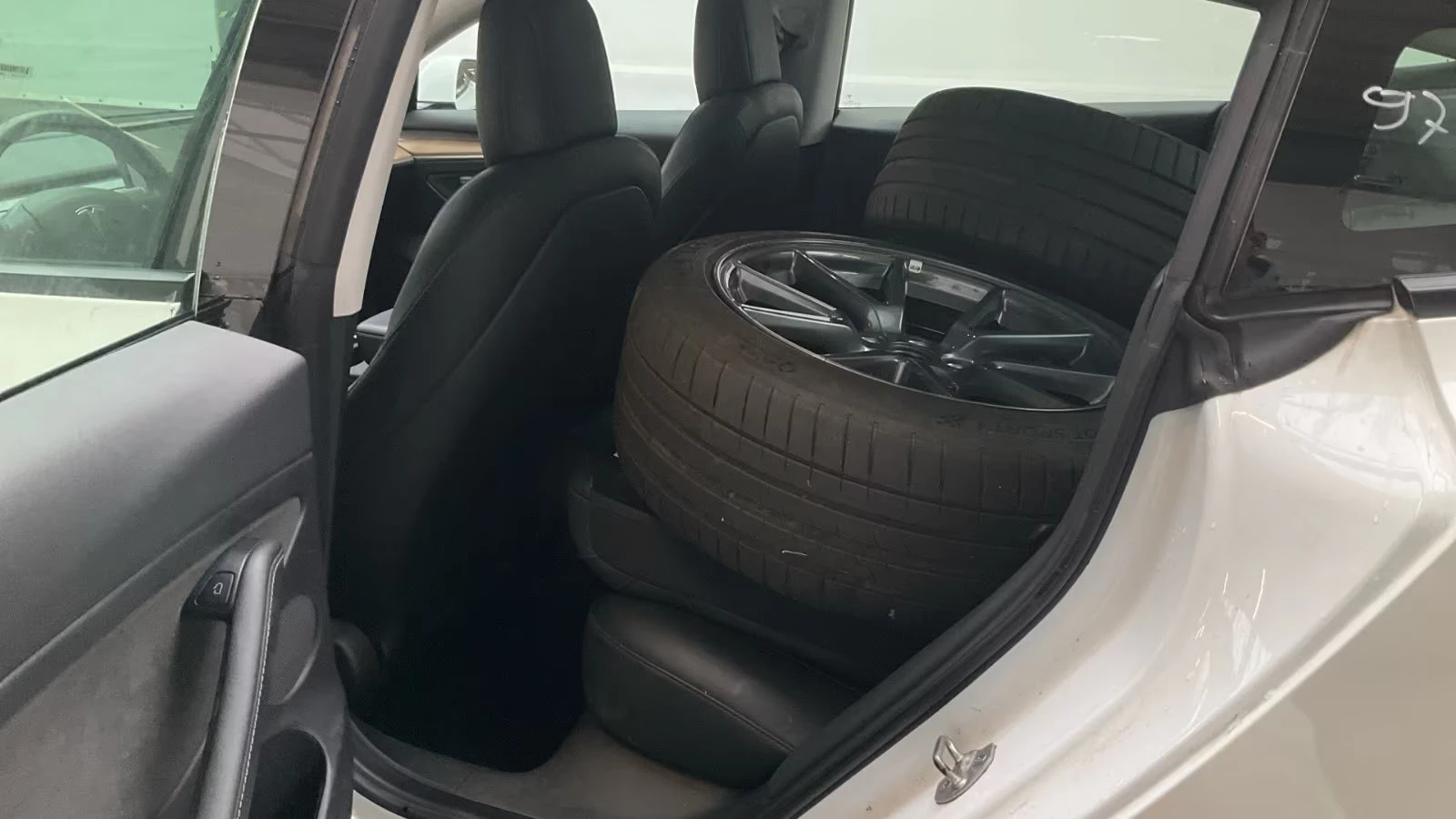 2022 Tesla Model 3 CAM 325hp 60kWh TERMOPUMP NAVI LED 268z — 10
