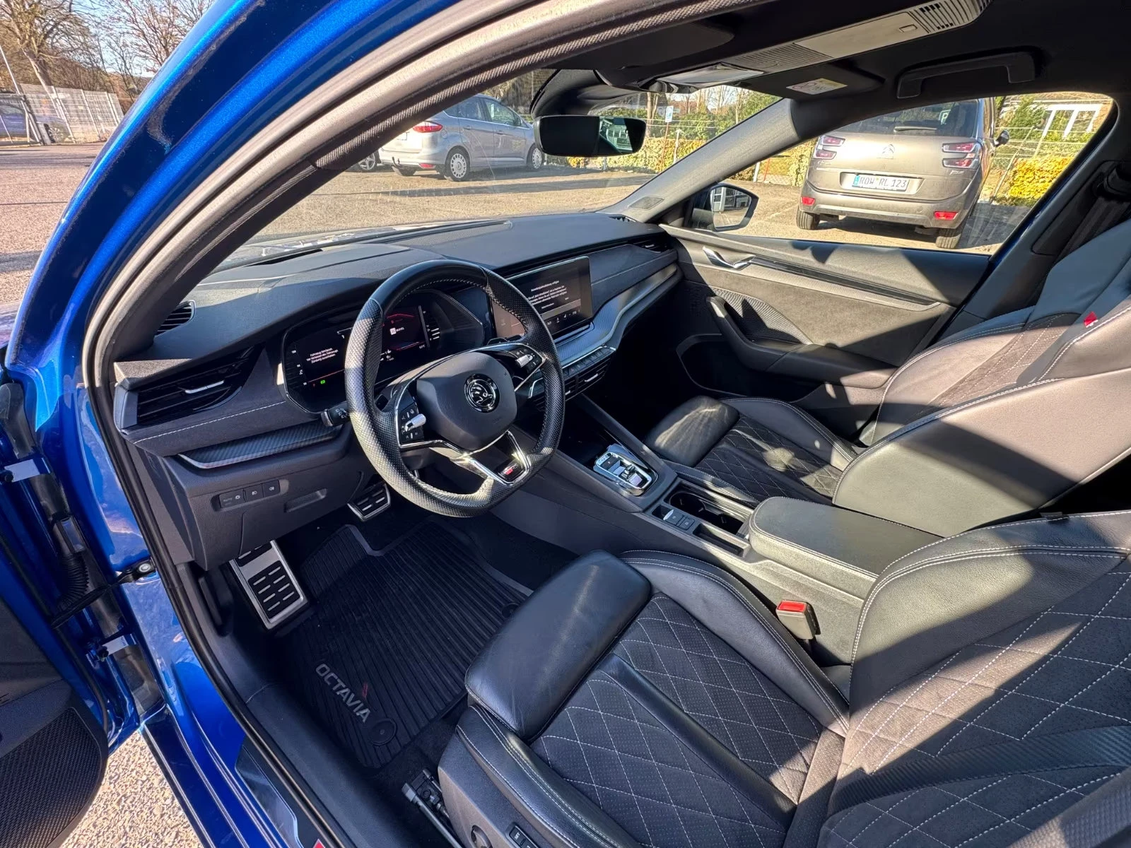 2023 Skoda Octavia RS-LINE 200HP 4X4 MASSAGE CAM MEMO AHK HUD 125q — 7