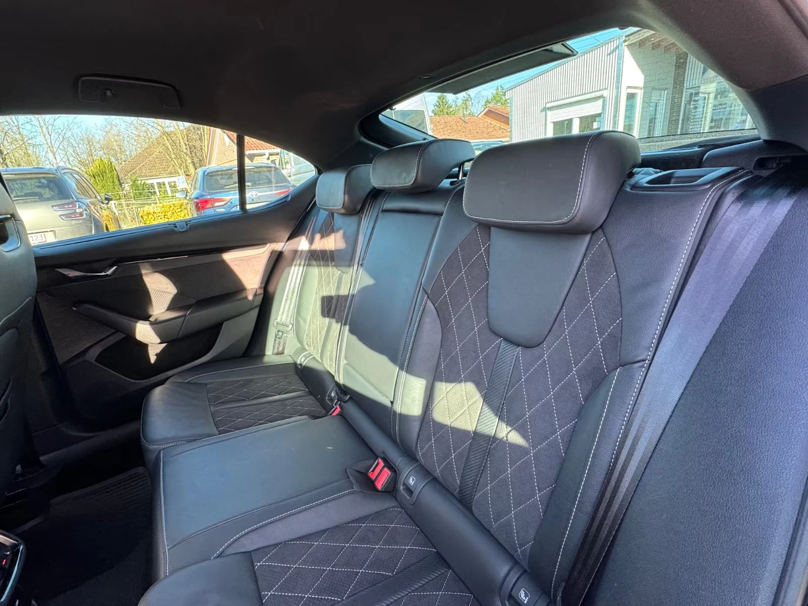 2023 Skoda Octavia RS-LINE 200HP 4X4 MASSAGE CAM MEMO AHK HUD 125q — 12