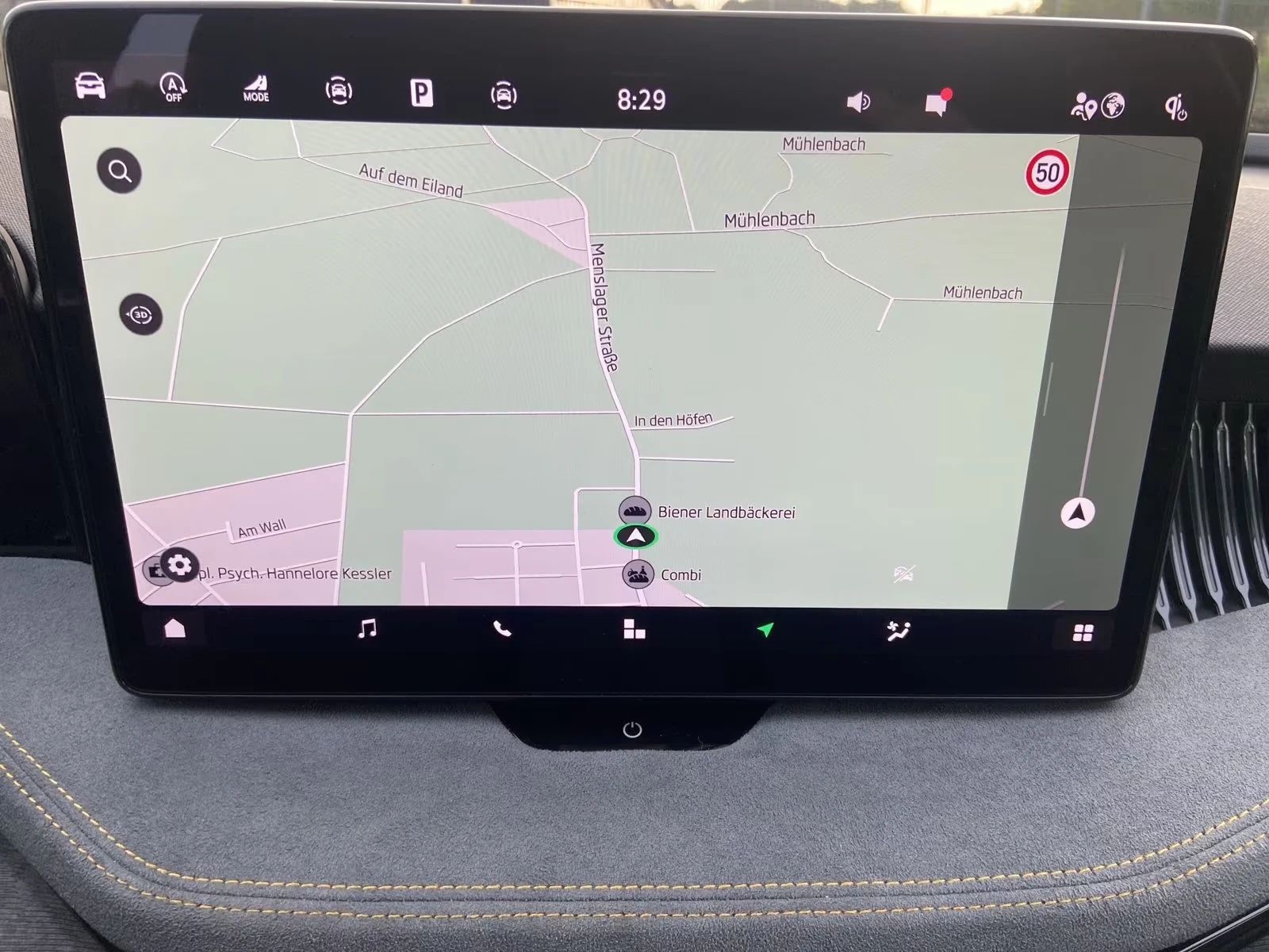 2024 Skoda Superb 1.5TSI 150HP SELECTION DSG CAM AHK ACC CPLAY 127q — 12