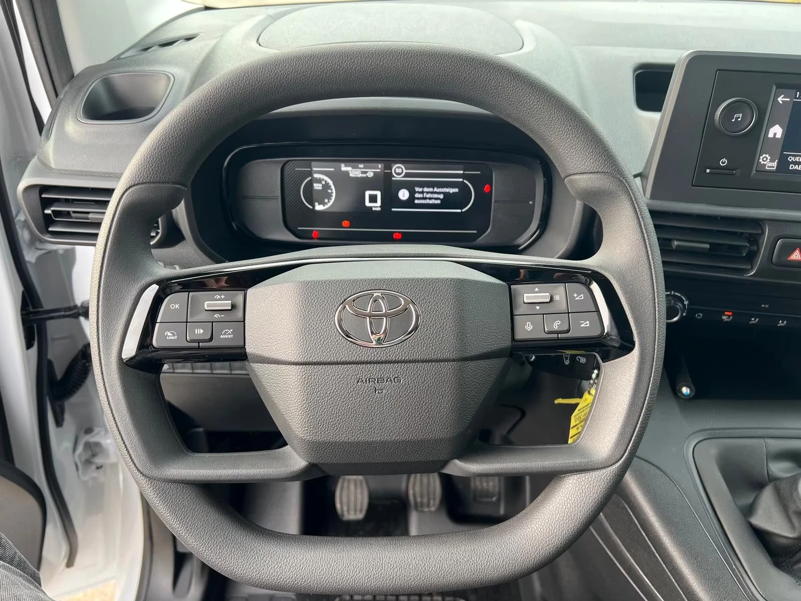 2025 Toyota Proace City НОВ! 1.5DUTY 102HP L1 NAVI LED 130q — 8