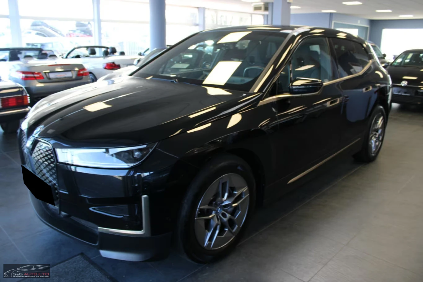BMW iX
