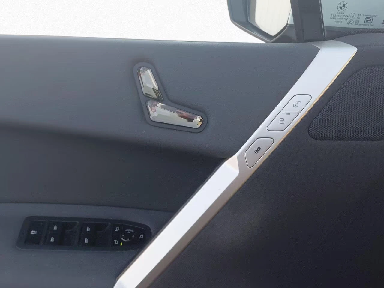 2022 BMW iX xDRIVE40 325HP SKYLOUNGE HUD CAM ACC 276zpr — 12