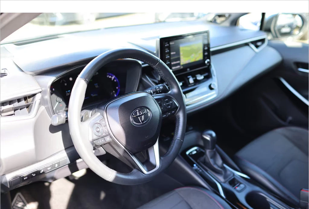 2020 Toyota Corolla HEV 184HP LOUNGE CAM NAVI LED 300z — 8