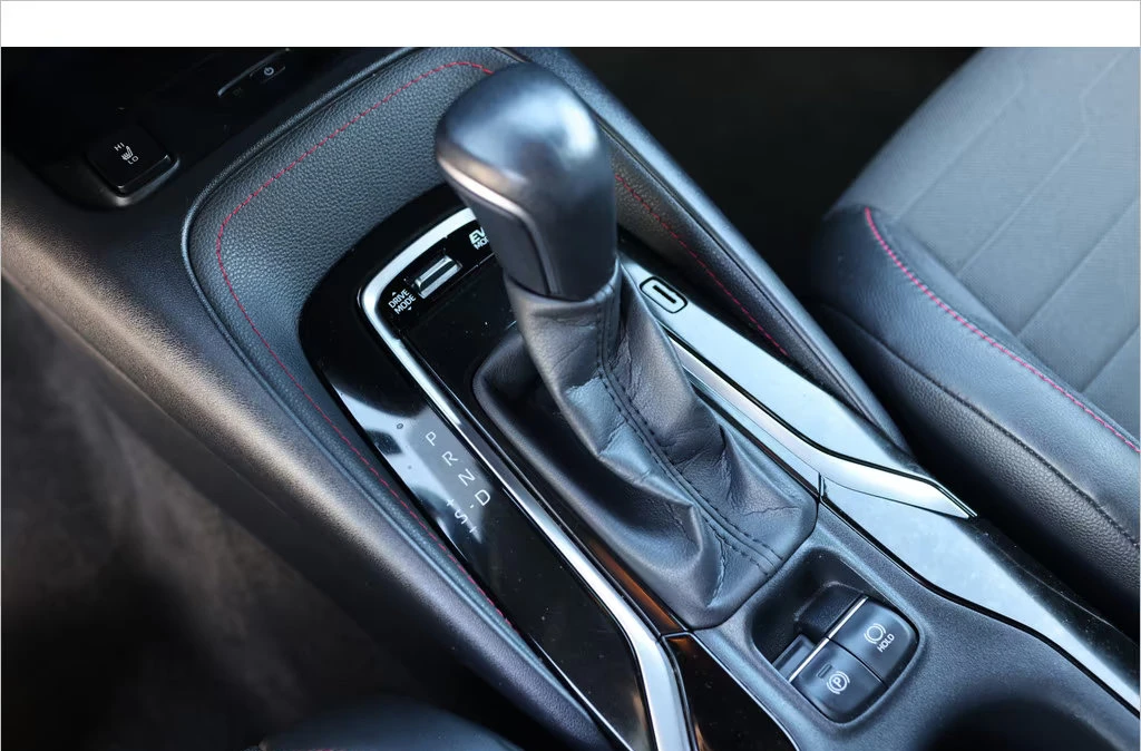 2020 Toyota Corolla HEV 184HP LOUNGE CAM NAVI LED 300z — 15