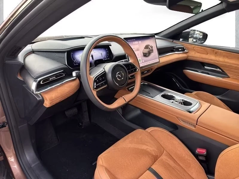 2025 Mazda 6 e 245HP TAKUMI-PLUS 360 HUD PANO 313z — 9