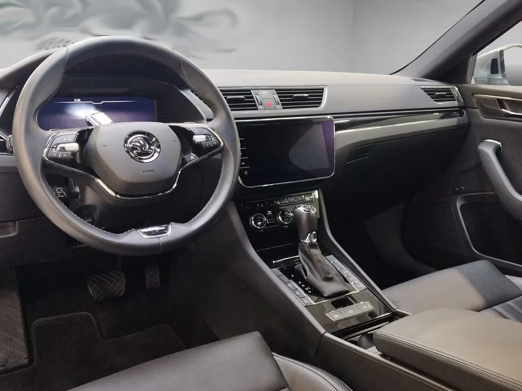 2020 Skoda Superb 2.0TDI 190HP L&K CANTON MEMO AHK NAVI LED 192q — 8
