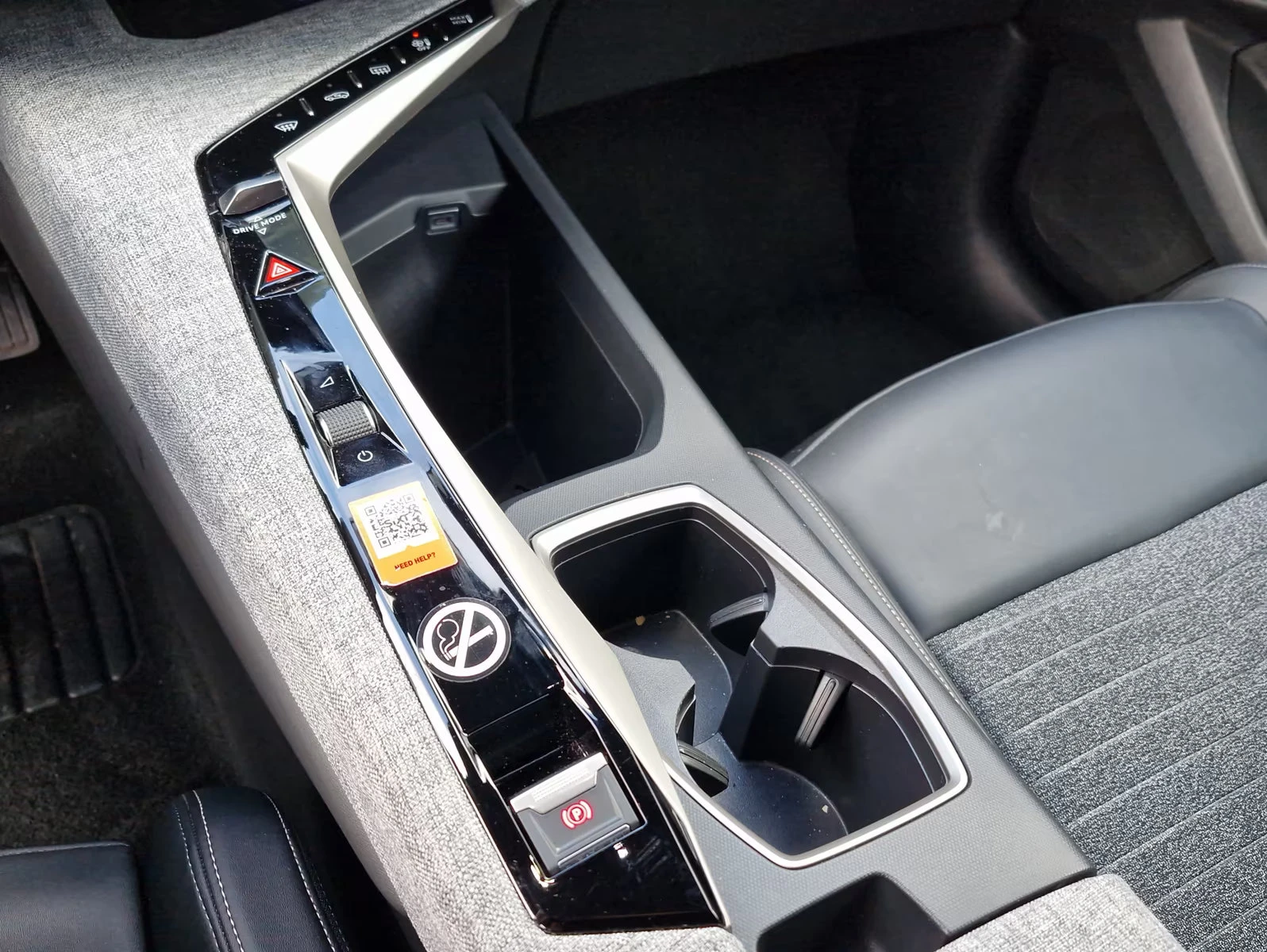 2025 Peugeot 3008 ALLURE 145HP 360 NAVI LED CARPLEY DIGITAL 342z — 9