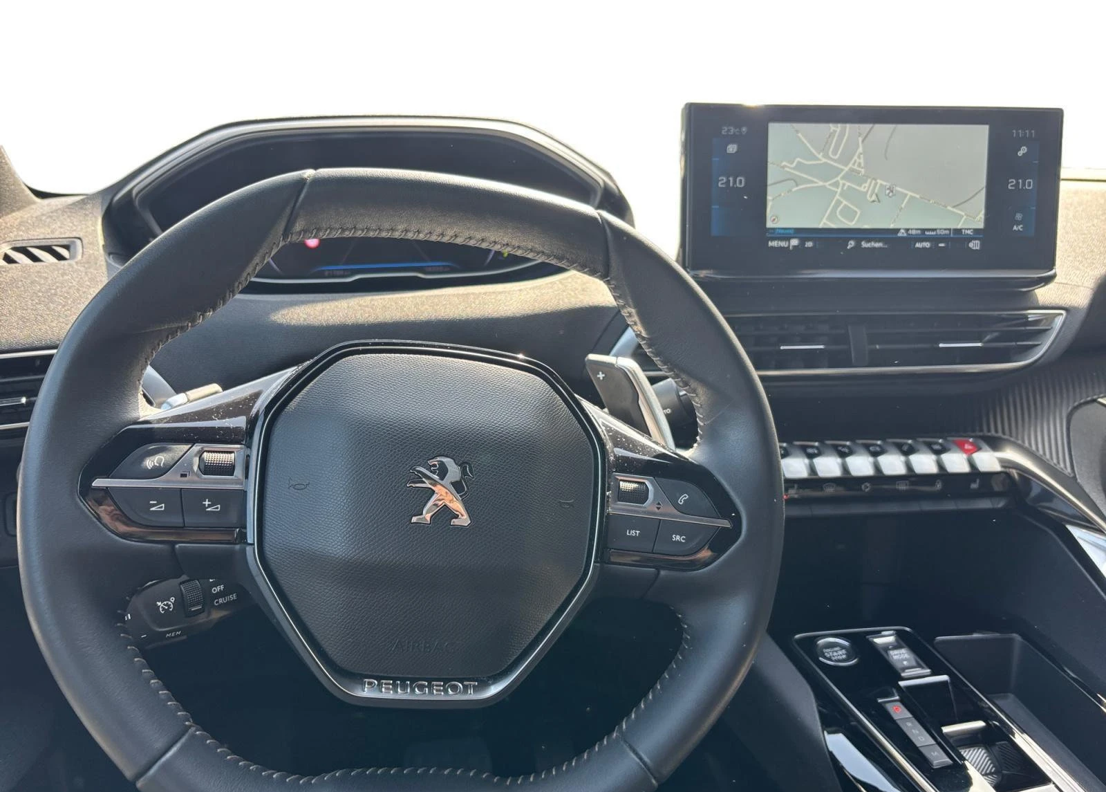 2024 Peugeot 5008 1.2MHEV 131HP ACTIVE 7S CAM NAVI LED 221q — 6