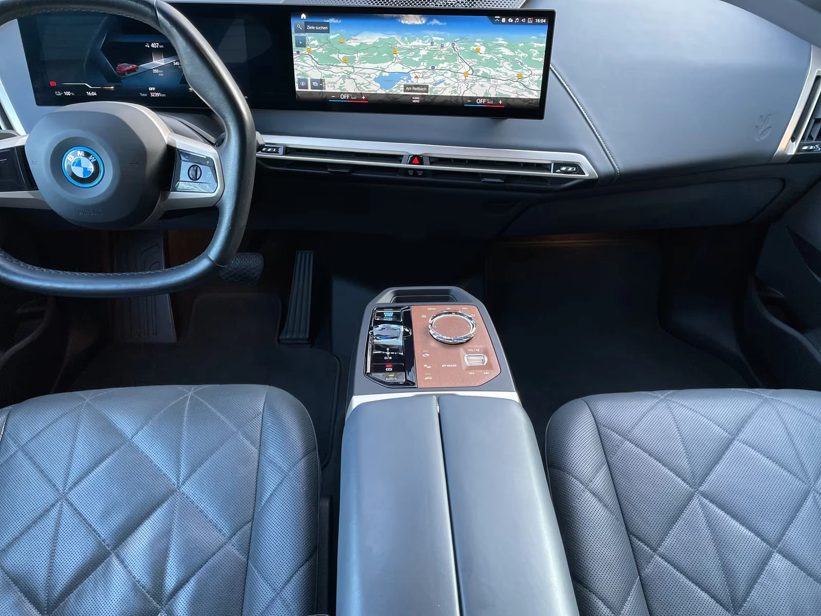 2022 BMW iX M60 619HP B&0 360 ACC KLESS 346z — 9
