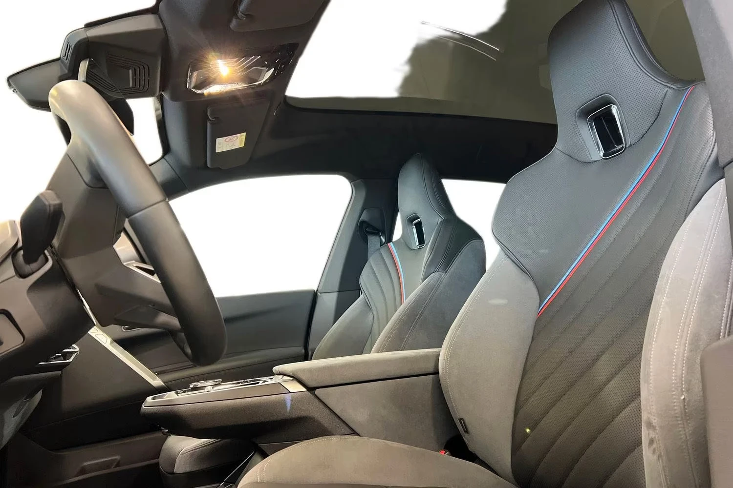 2025 BMW iX M60 619HP PANO MSPORT-PRO H&K 360 ACC KLESS 348z — 10