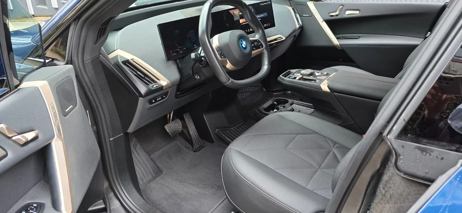 2024 BMW iX 40 326H XDRIVE SPORT AHK CAM NAVI 200h — 9