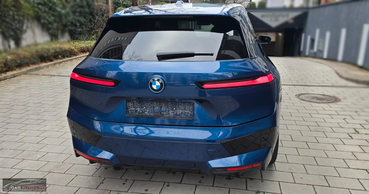 2024 BMW iX 40 326H XDRIVE SPORT AHK CAM NAVI 200h — 7