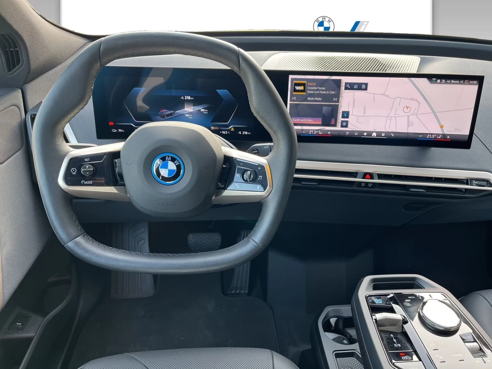 2025 BMW iX xDrive40 326HP SPORT 360 HUD AHK NAVI LED 235q — 6