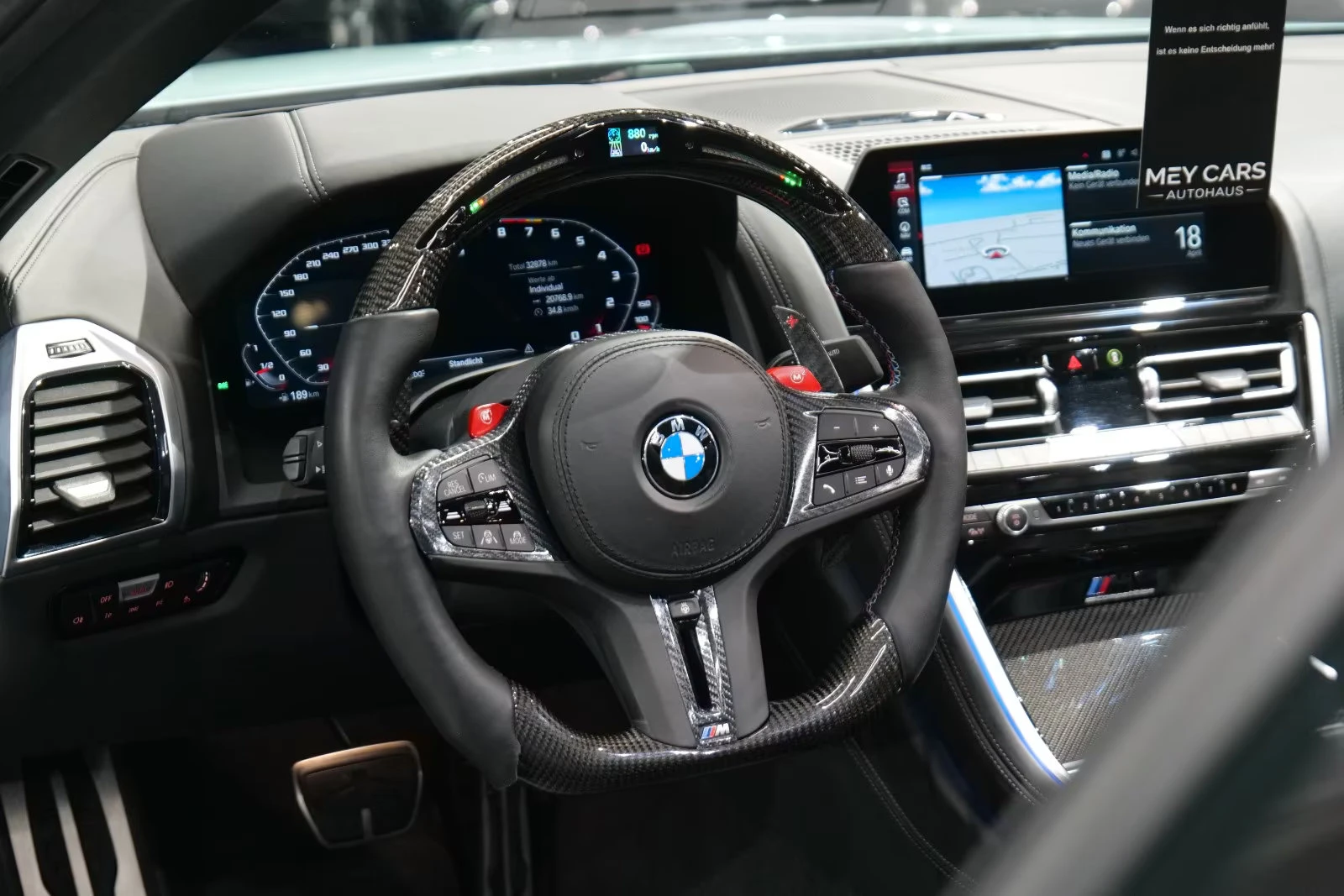 2022 BMW M8 COMP 625HP xDRIVE CABRIO 360 B&W HUD CARBON 380z — 11