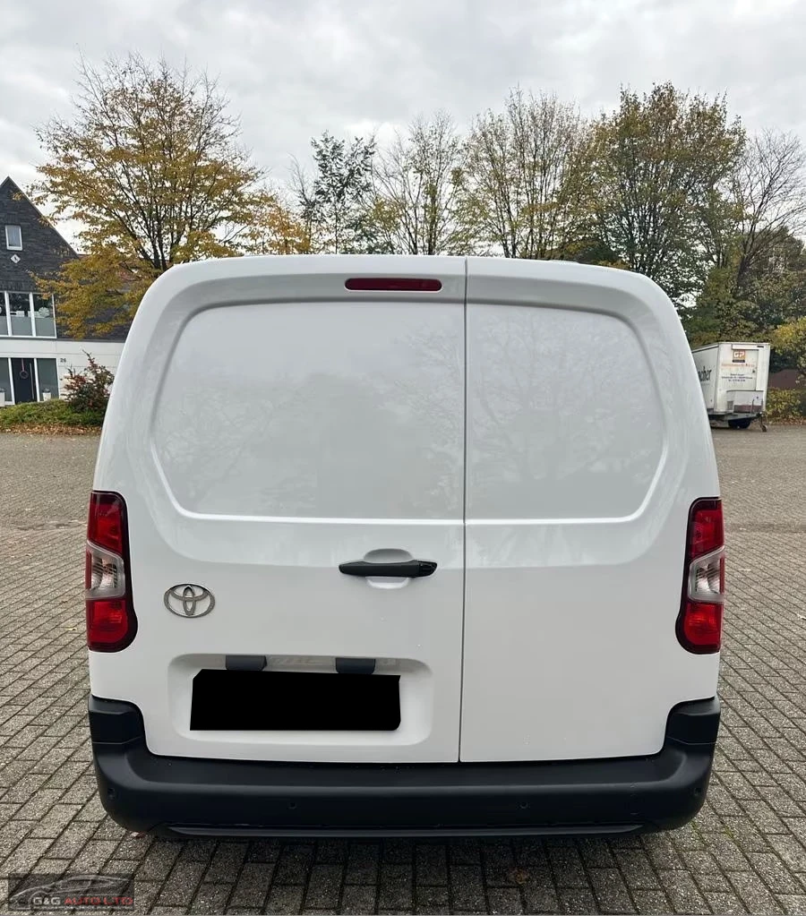 2025 Toyota Proace City Verso L1-DUTY 102HP LED DIGI DAB 243q — 6