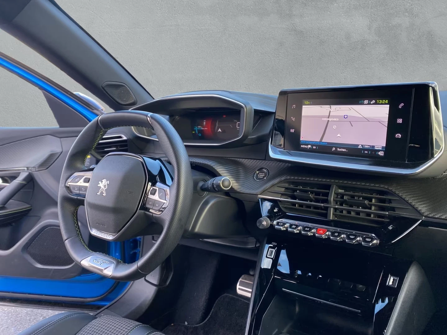 2024 Peugeot 2008 e-GT 136HP FACELIFT CAM CPLAY DIGI LED NAVI 257q — 11