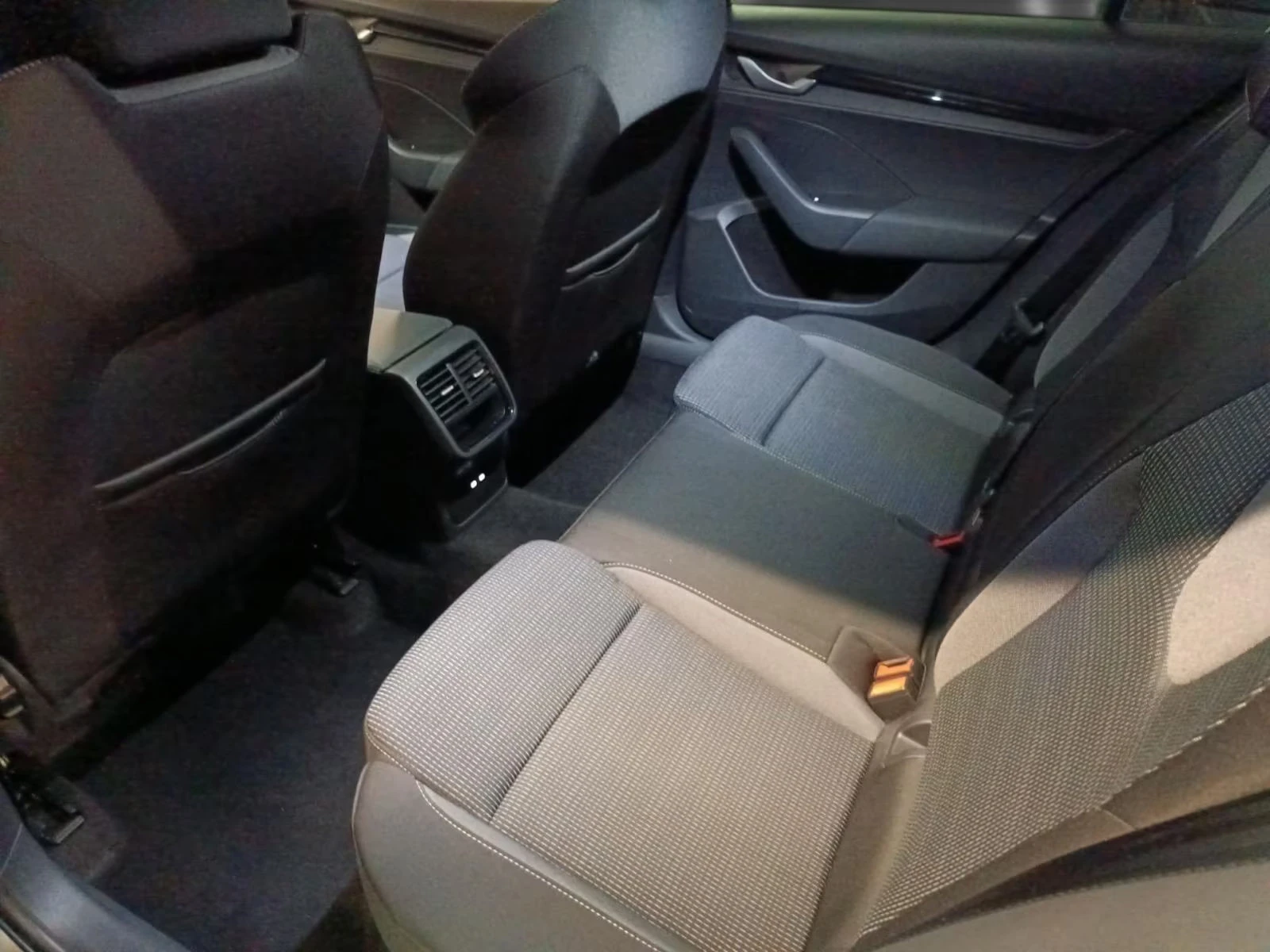 2025 Skoda Octavia 1.5TSI 150HP SELECT DSG ACC CPLAY CAM NAVI 260q — 15