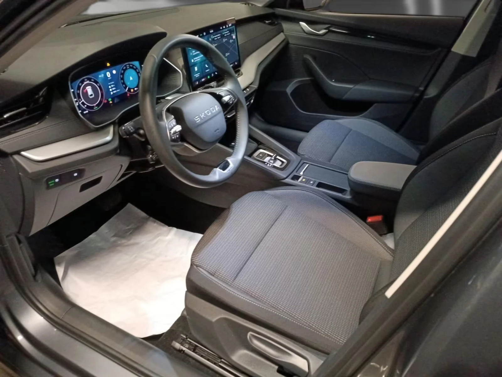 2025 Skoda Octavia 1.5TSI 150HP SELECT DSG ACC CPLAY CAM NAVI 260q — 7