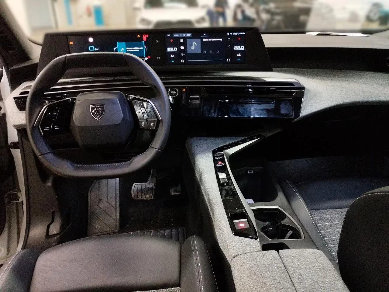 2025 Peugeot 5008 MHEV 145HP ALLURE DSC6 7S CAM NAVI LED 299q — 7