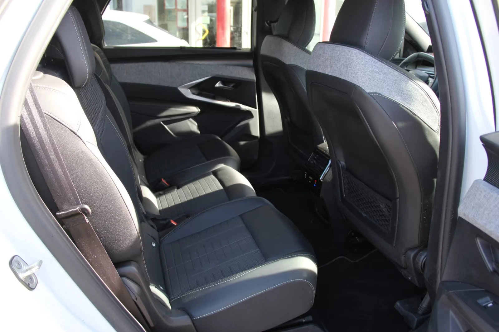 2025 Peugeot 5008 GT MHEV 145HP 7SEATS CAM NAVI 221h — 16