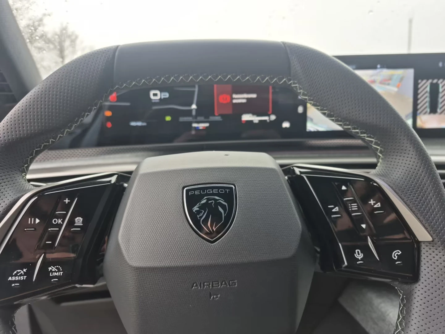2025 Peugeot 5008 MHEV 145HP GT-LINE 7S CAM NAVI LED DIGI CPLAY 303q — 8