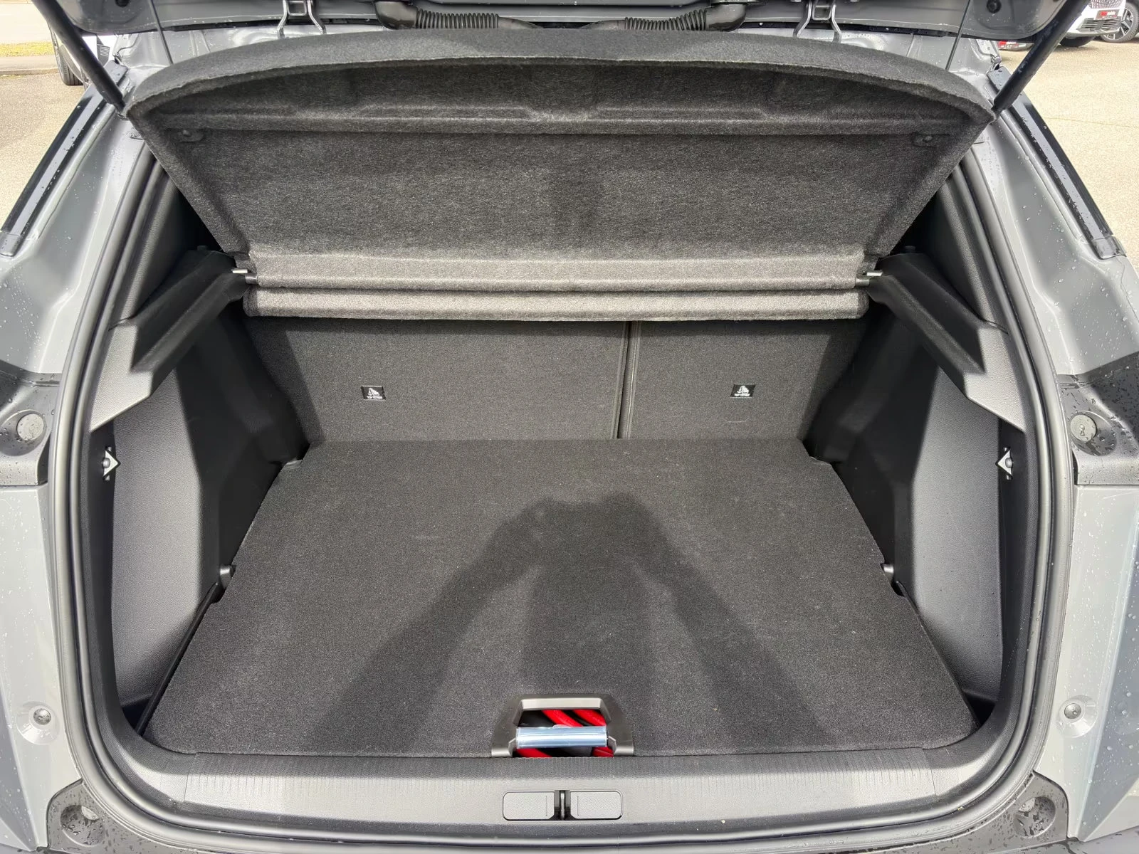 2026 Peugeot 2008 ELECTRO 156HP GT 360 KLESS NAVI 418z — 8