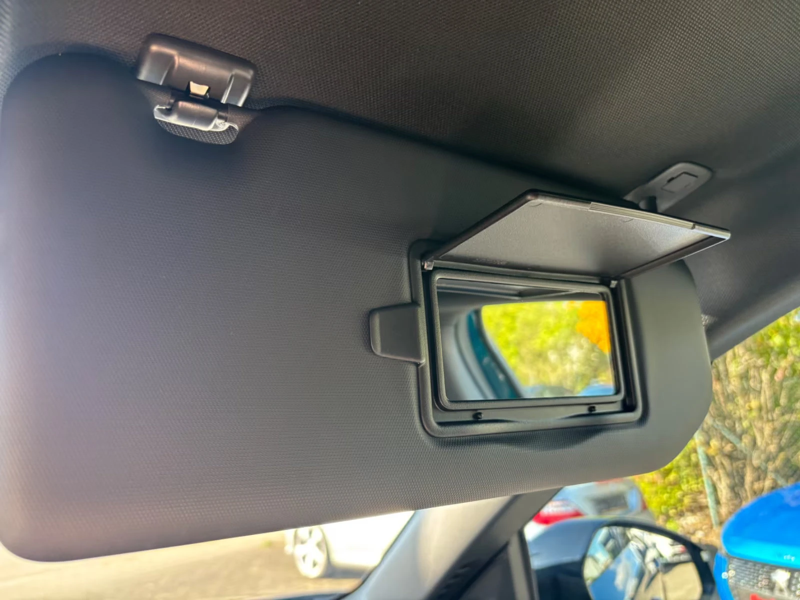 2025 Peugeot 3008 ELECTRO 213HP ALLURE CAM NAVI H.PUMP LED 306q — 11