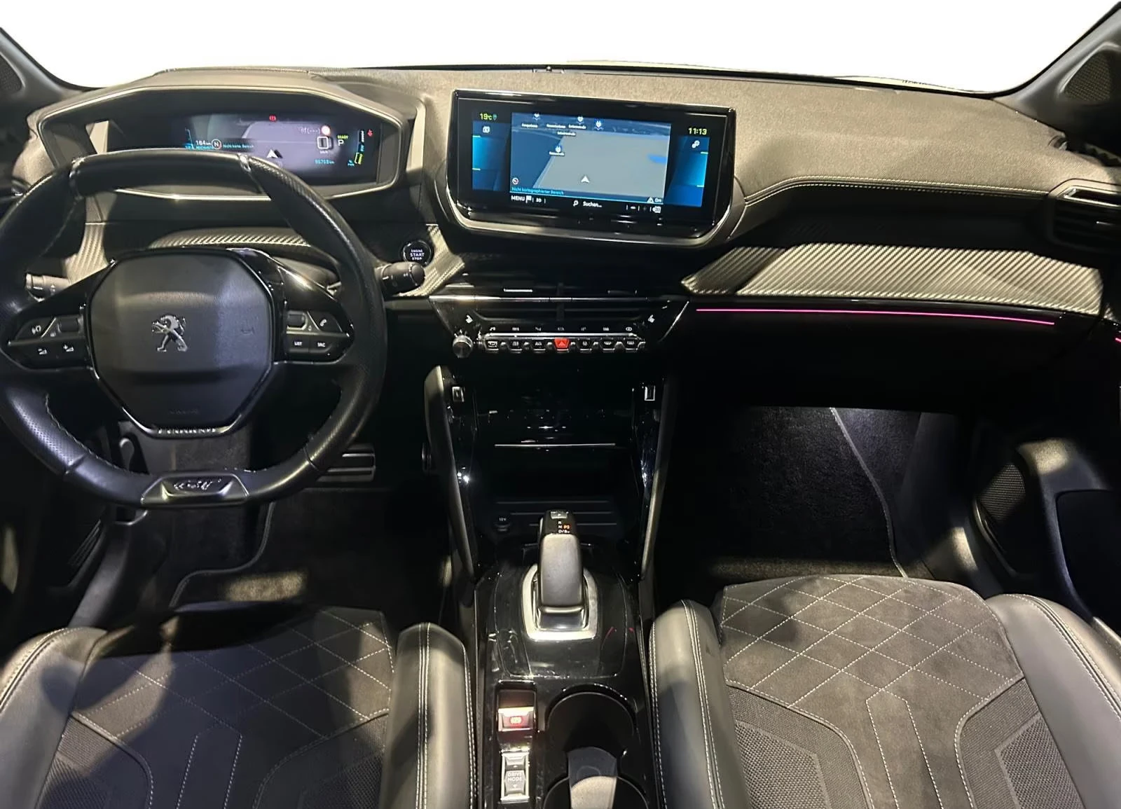 2022 Peugeot 208 e-GT 136HP CAM CPLAY KLESS NAVI LED DIGI 314q — 7