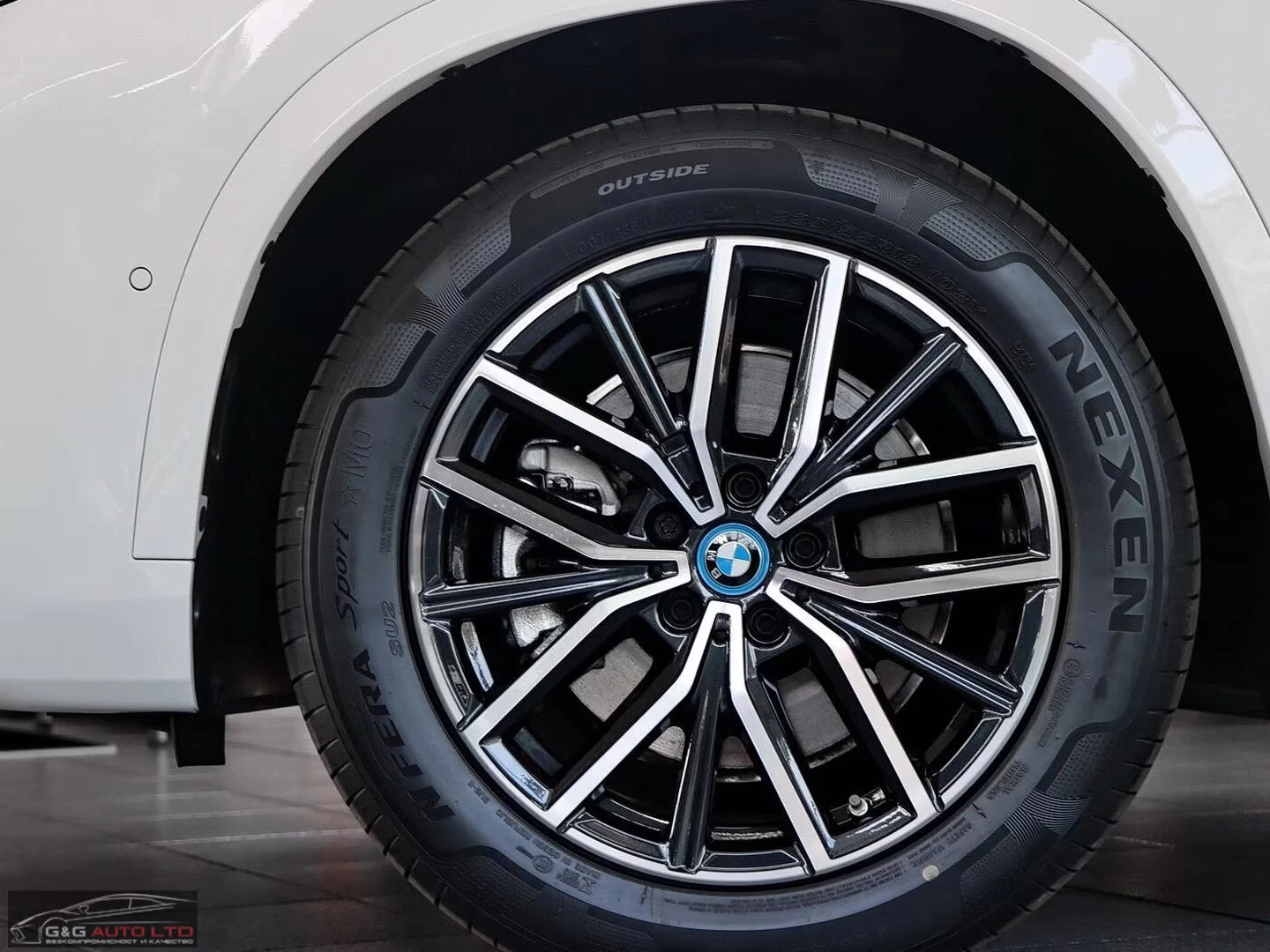 2023 BMW iX1 xDrive30 313HP M-SPORT CAM KED DIGI NAVI 320q — 14