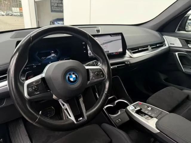 2023 BMW iX1 xDrive30 313HP M-SPORT CAM H&K DIGI CPLAY 321q — 7